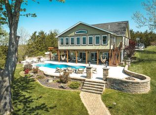 925 Lakeshore Dr, Cuba, MO 65453