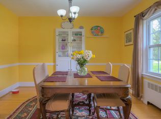 105 Faystone Dr, Blacksburg, VA 24060
