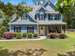 211 Blackthorn Rd, Colbert, GA 30628