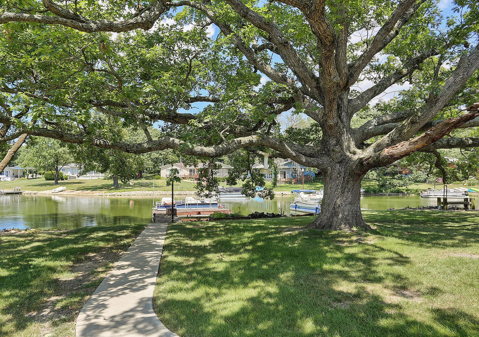 370 Kaufman Dr, Loda, IL 60948 Zillow