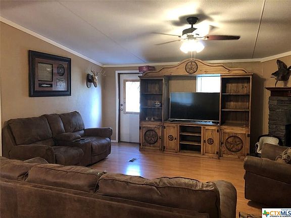 4th image of 823 Rock St