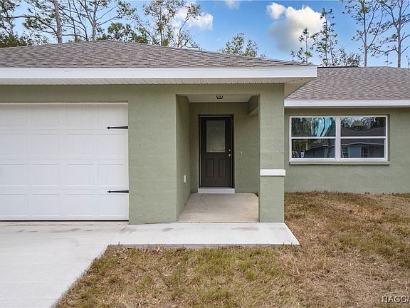 4th image of 151 W Greenbriar Pl