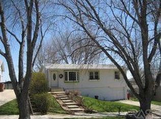 3908 S Downing Ave, Sioux Falls, SD 57106