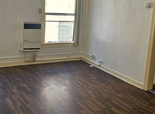 2651, Los Angeles, CA 90018