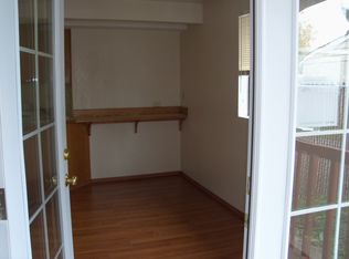 1815 4th St APT C, Marysville, WA 98270