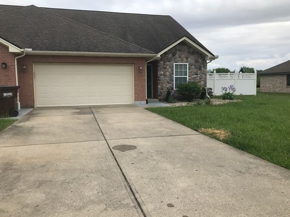 320 Adamsmoor Dr #320