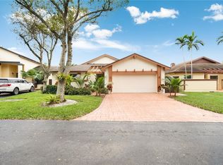 4236 SW 148th Pl, Miami, FL 33185