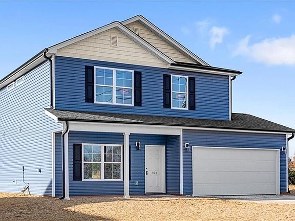 2nd image of 824 Deadmon Rd