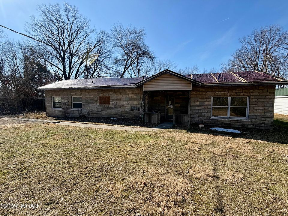 1st image of 862 Summit St