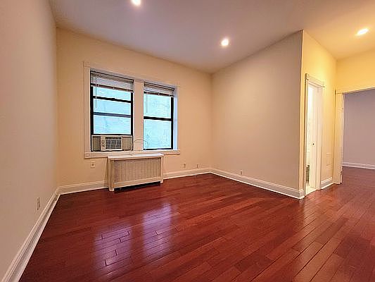 2nd image of 137 E 29th St #1X