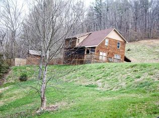 25 Sandalwood Ln, Canton, NC 28716