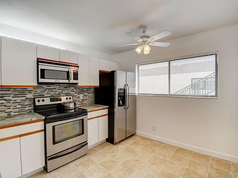 15364 Lakes Of Delray Blvd #45 — Photo 4