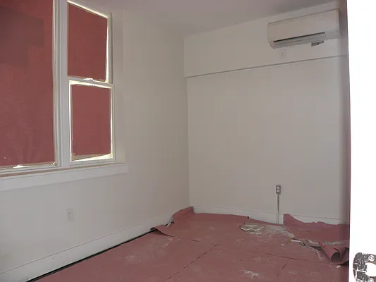 Rented by Lilia Anastasiadis, LREB | media 36