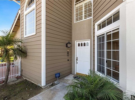 4th image of 732 S Crown Pointe Dr #1-14