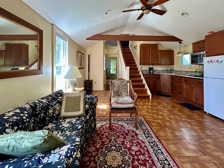 58 Shore Dr #B — Photo 9