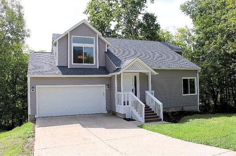 1st image of 573 Williamsburg Ct