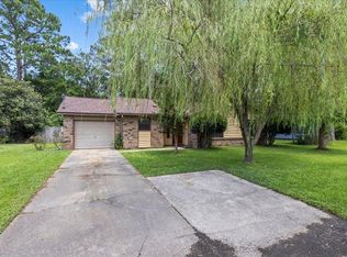 1405 Mixon Dr, Fort Walton Beach, FL 32547