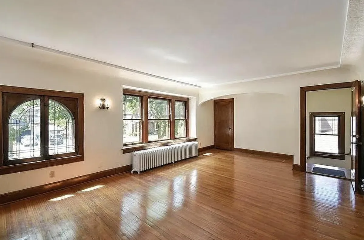 Building Photo - 2362 N 72nd St