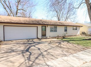 1138 N Drury Ave, Springfield, MO 65802