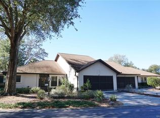 6215 W Weston Dr, Crystal River, FL 34429