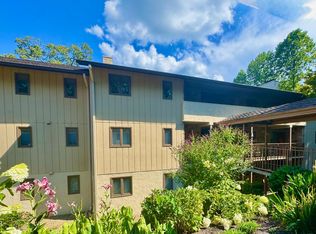 224 Woodland Rd UNIT 302, Gatlinburg, TN 37738