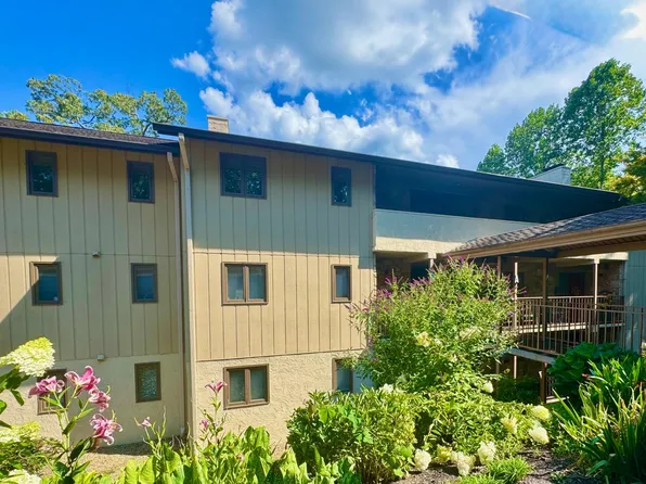 224 Woodland Rd Unit 302, Gatlinburg, TN 37738