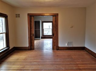 114 N Leonard St APT 4, Liberty, MO 64068