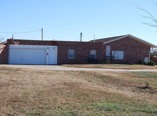 1191 Sunset Rd, Delphos, KS 67436