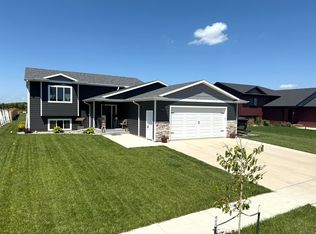 1203 Nano Nagle Ave NE, Aberdeen, SD 57401