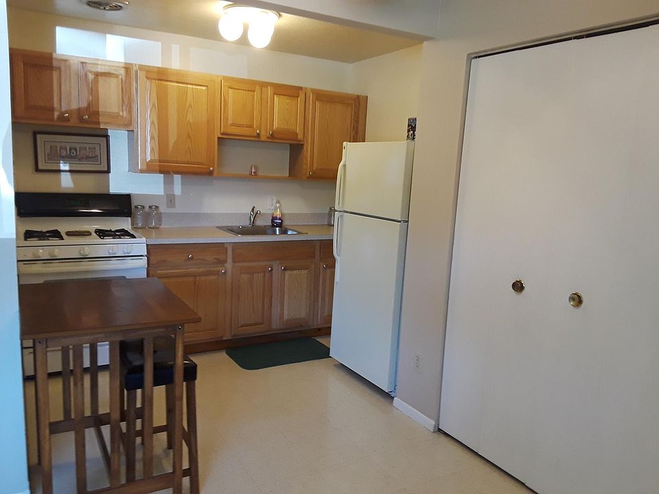 1st image of 33145 Vine St APT 102