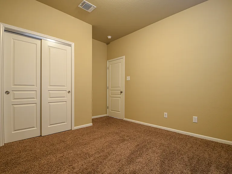7712 Kendall Hill Dr — Photo 18