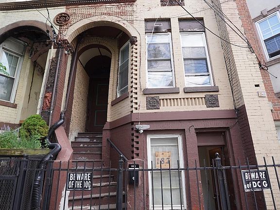 2nd image of 187 Carteret Ave