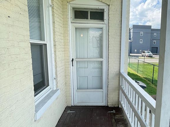 5th image of 918 Pope Ave