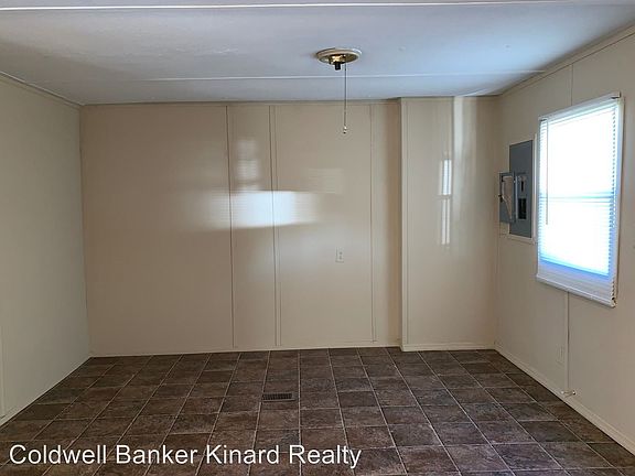 5th image of 2507 Bromley Dr SE