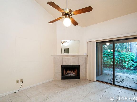3rd image of 3931 NW 29th Ln