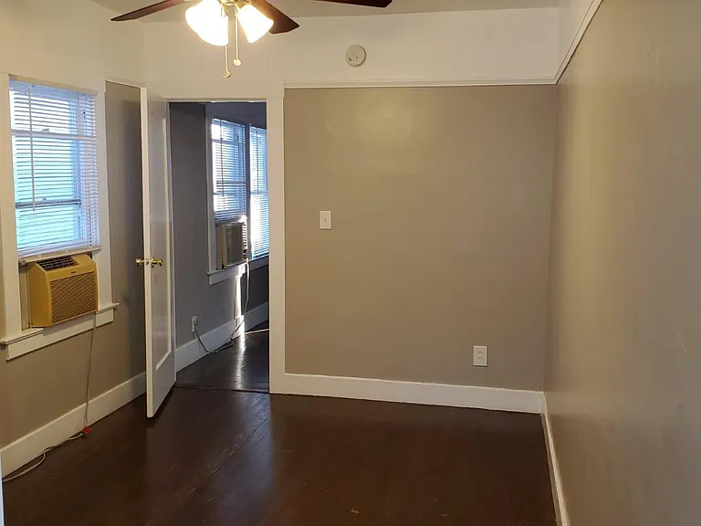 1235 T St — Photo 6