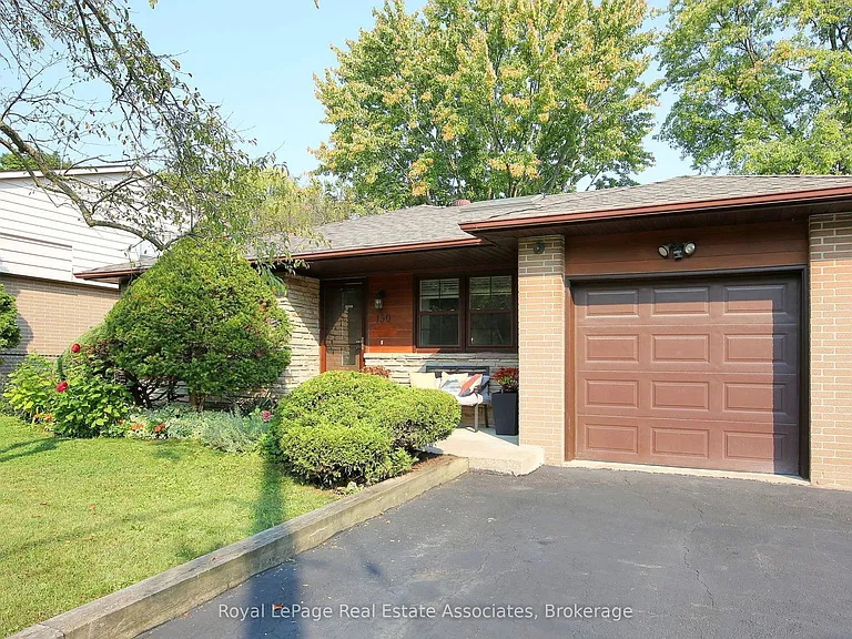 130 Grandview Ave — Photo 2