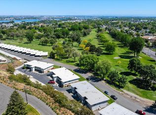 99 N Waverly Pl, Kennewick, WA