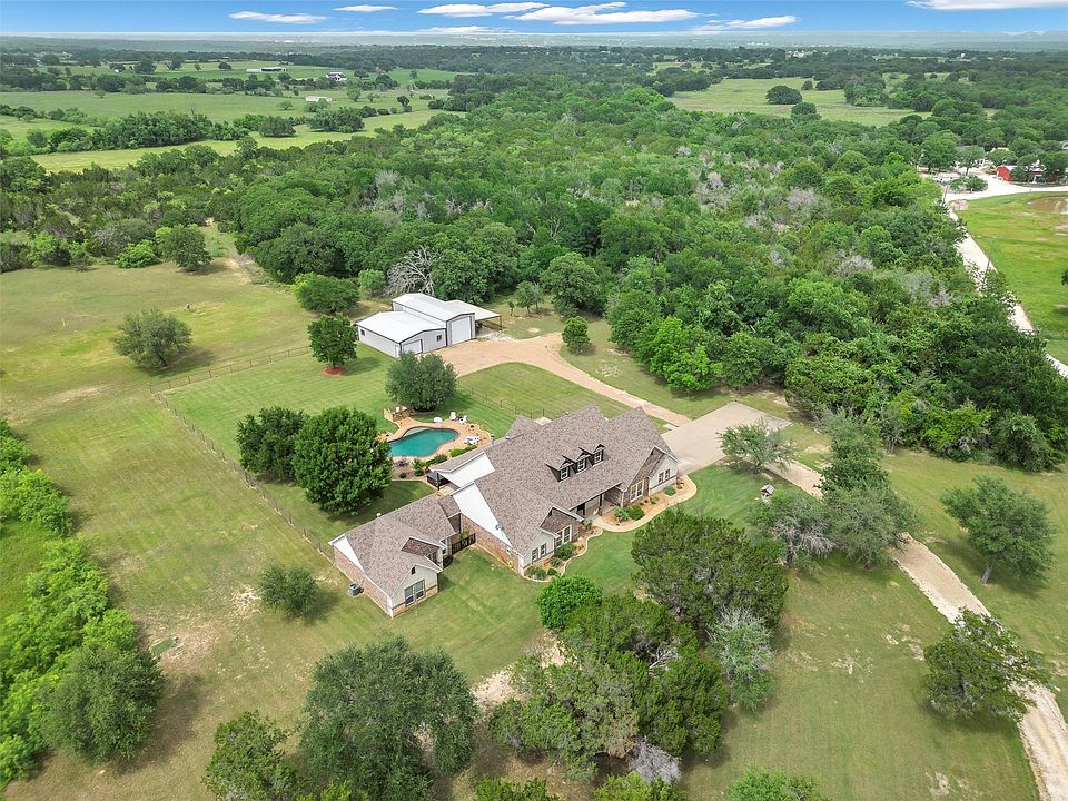 1st image of 3568 Green Meadows Dr