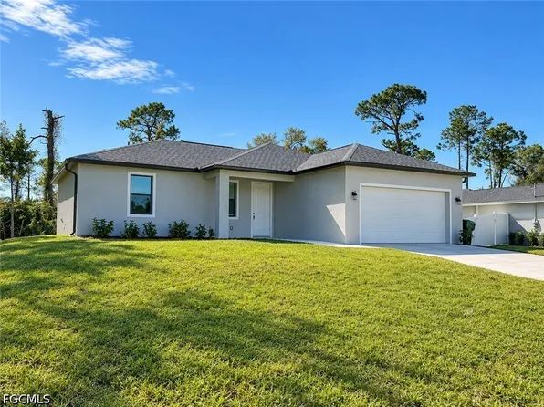 6045 Keystone Cir, Labelle, FL 33935