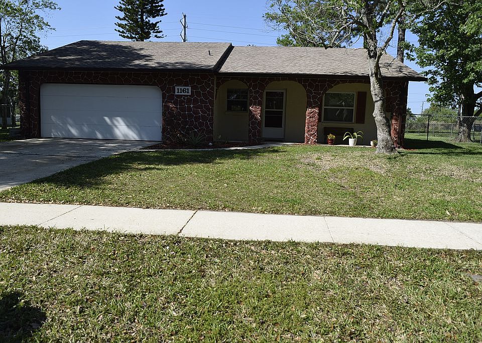 1st image of 1161 N Tracy Dr
