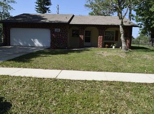 1161 N Tracy Dr, Port Orange, FL 32129