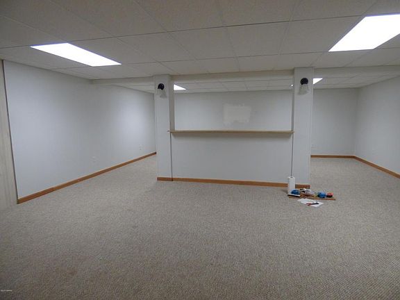 5th image of 807 Kensington Dr