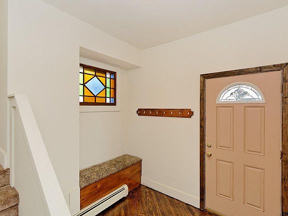 2nd image of 150 1st Ave