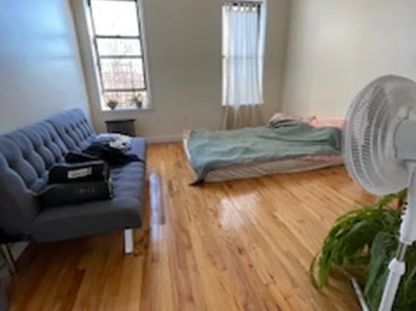 170 Linden Street image 1 of 1