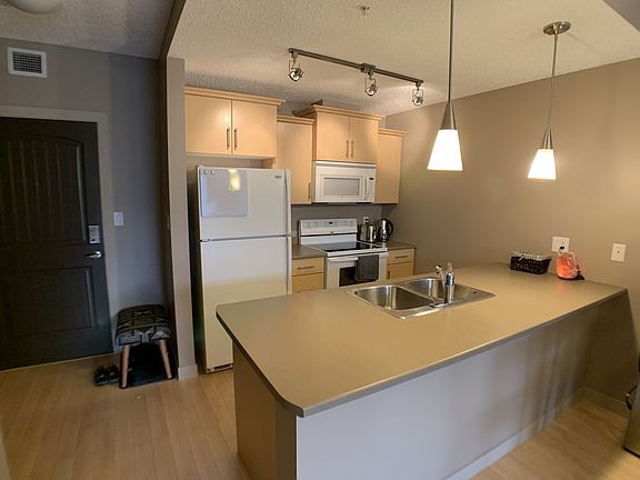 5th image of 135 B Sandpiper Rd #1317