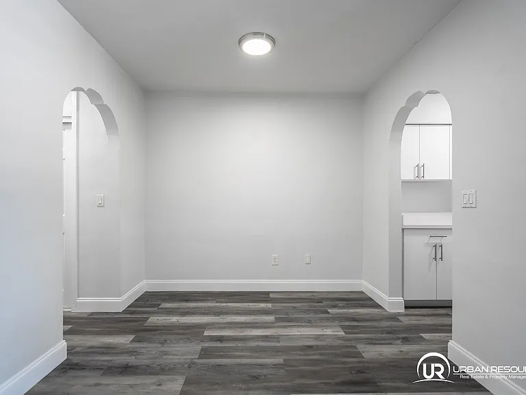 7911 Abbott Ave #7 — Photo 6