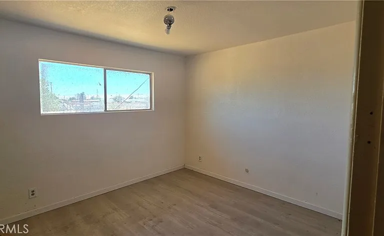 25526 Jade Rd — Photo 5