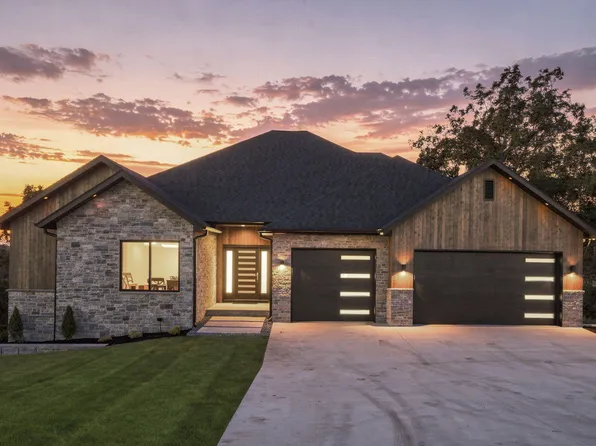 346 Sunset Drive, Saddlebrooke, MO 65630