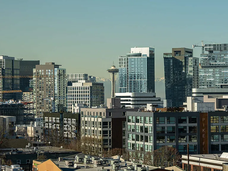 Infinity Capitol Hill Apartments — Photo 30